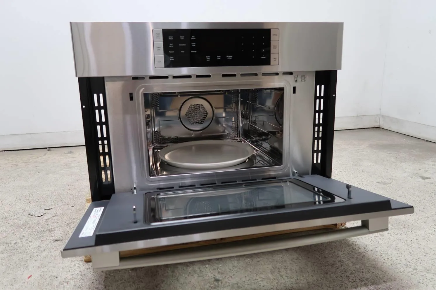 Bosch 800 Series 30" SpeedChef True SS Convection Sensor Cook Oven HMC80152UC