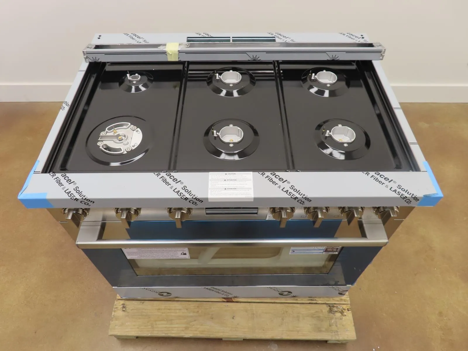 Bosch 800 Series HGS8655UC 36" Gas Range with 6 Sealed Burners Full Warranty