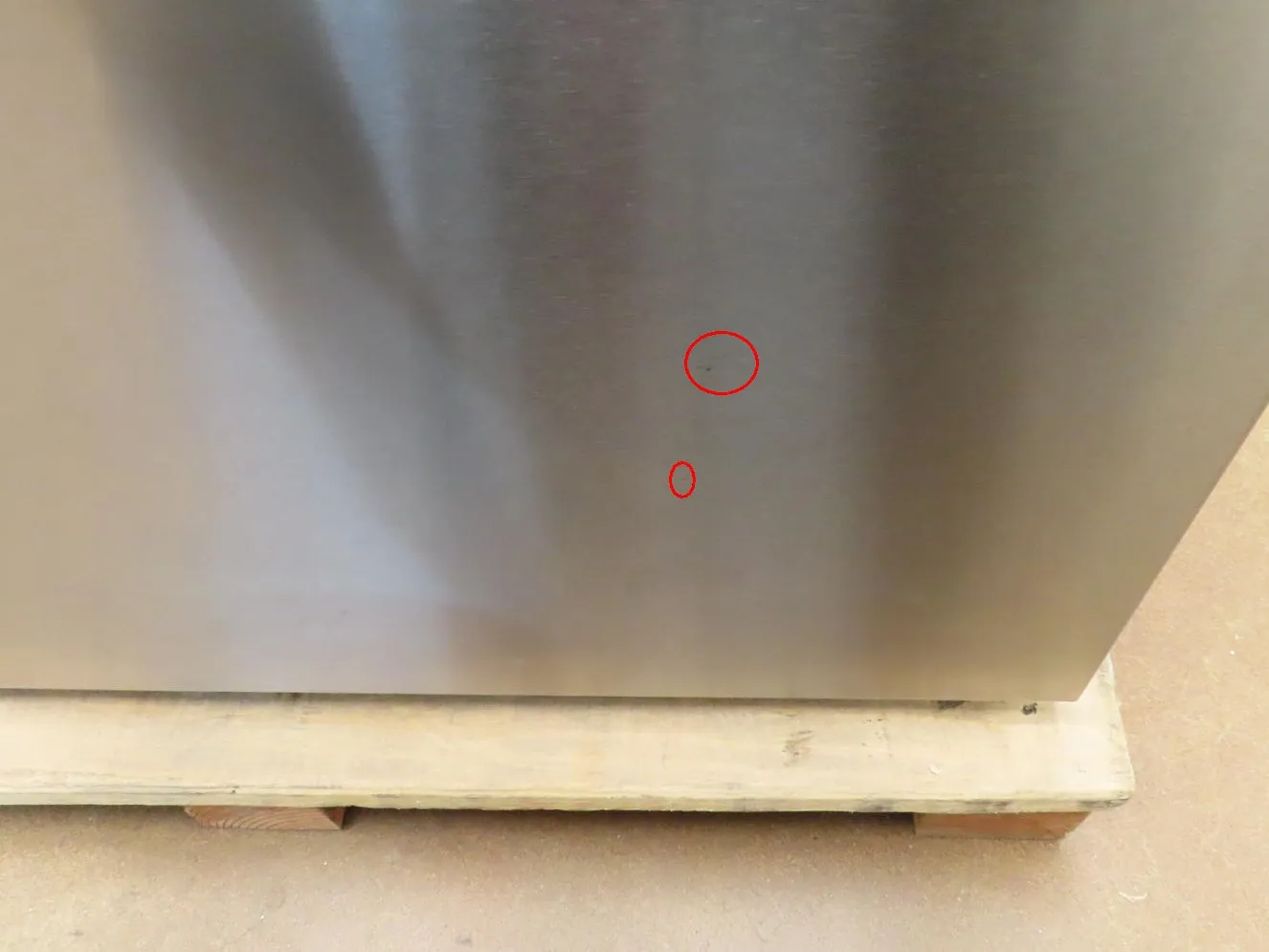 Electrolux ERMC2295AS 36" 4 Door French Door Refrigerator 21.8 Cu. Ft Capacity