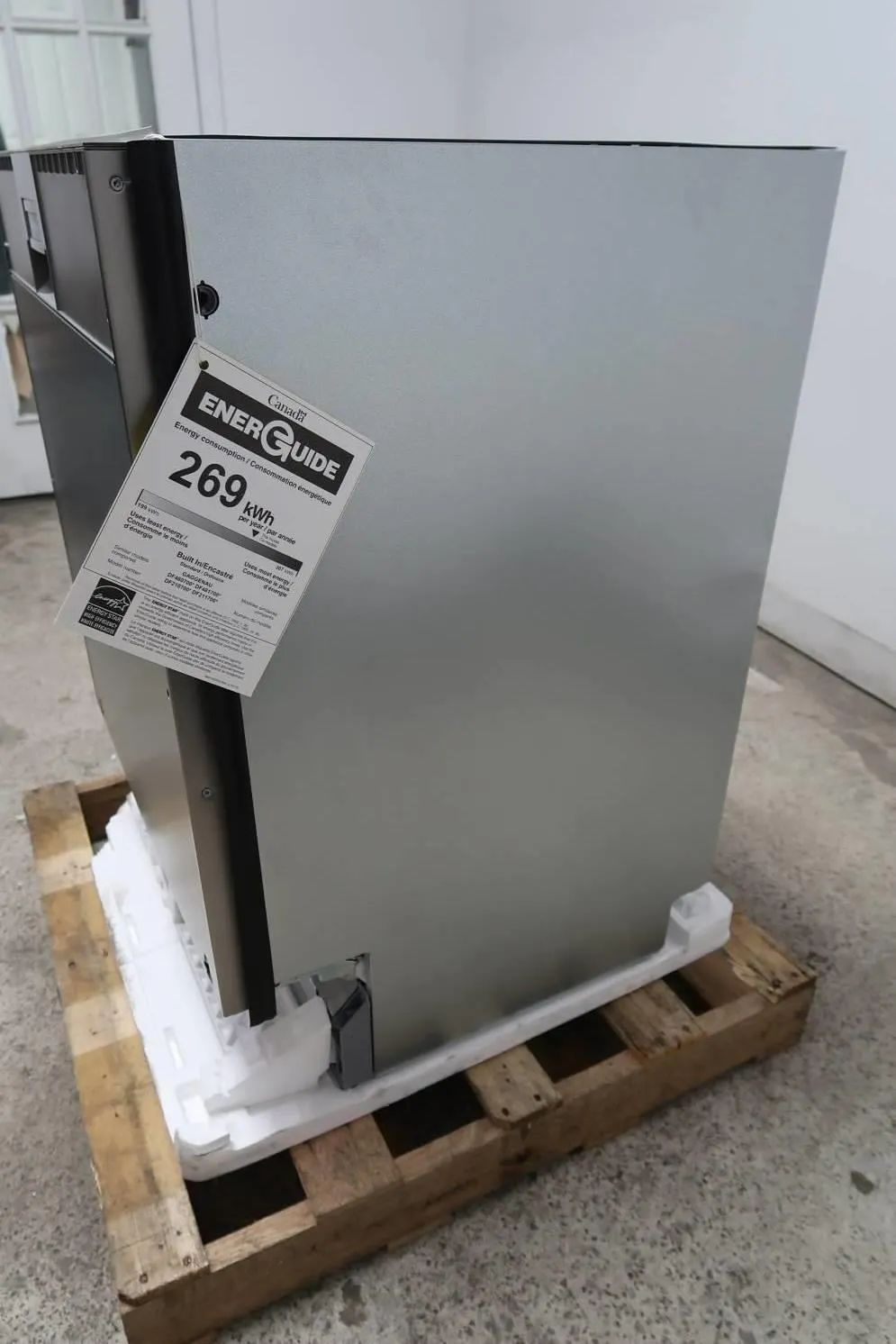 Gaggenau 200 Series 24" Smart Integrated 44dB Panel Ready Dishwasher DF210700