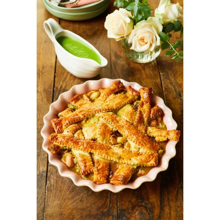 Jamie Oliver Big Love Proper Pie Dish