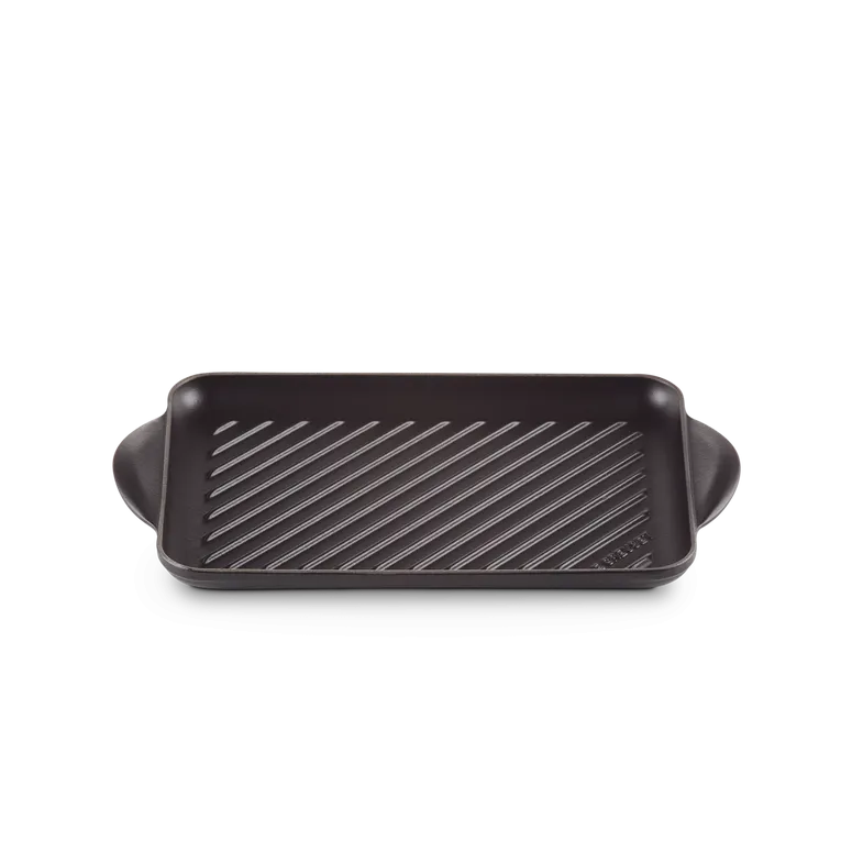 Le Creuset Signature Cast Iron Satin Black Grillit - All