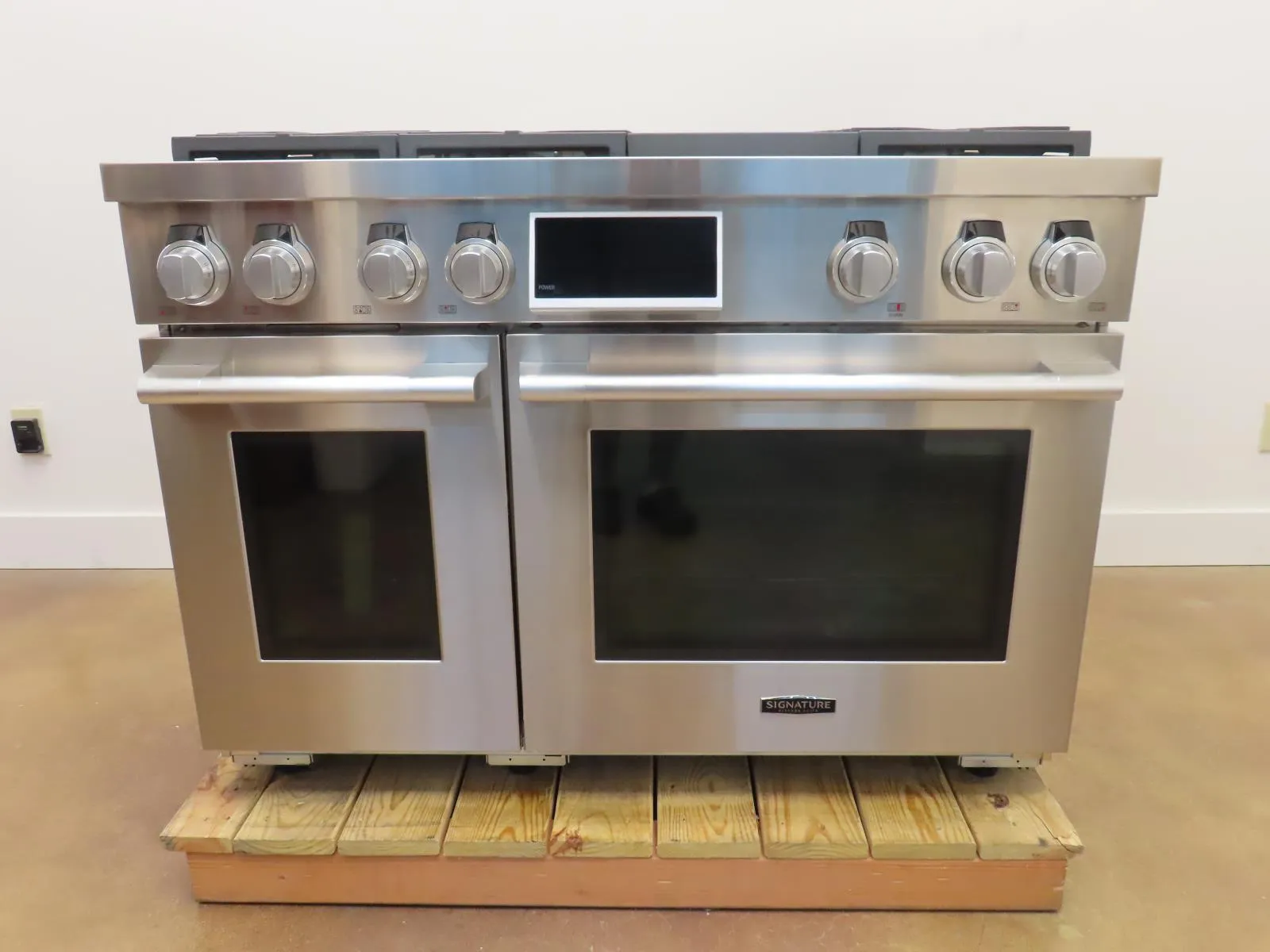 Lg Signature Kitchen Suite SKSDR480GS 48" Double Oven Dual Fuel Convection Range