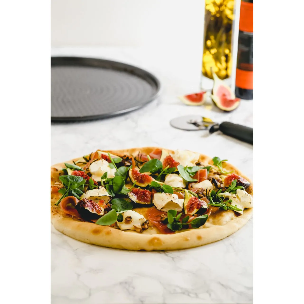 MasterClass Crusty Bake 32cm Non-Stick Pizza Tray