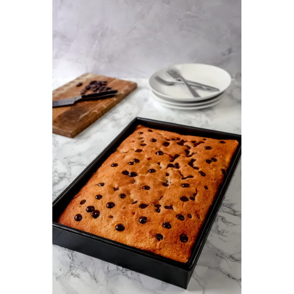 MasterClass Non-Stick 35cm x 24cm Rectangular Deep Pan