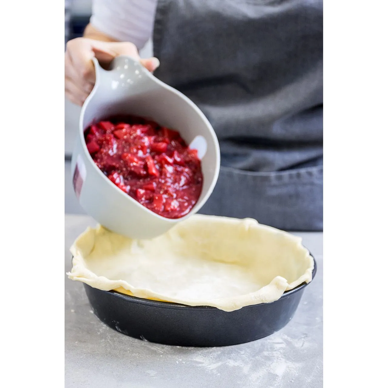 Masterclass Non-Stick 9" Deep Pie Dish