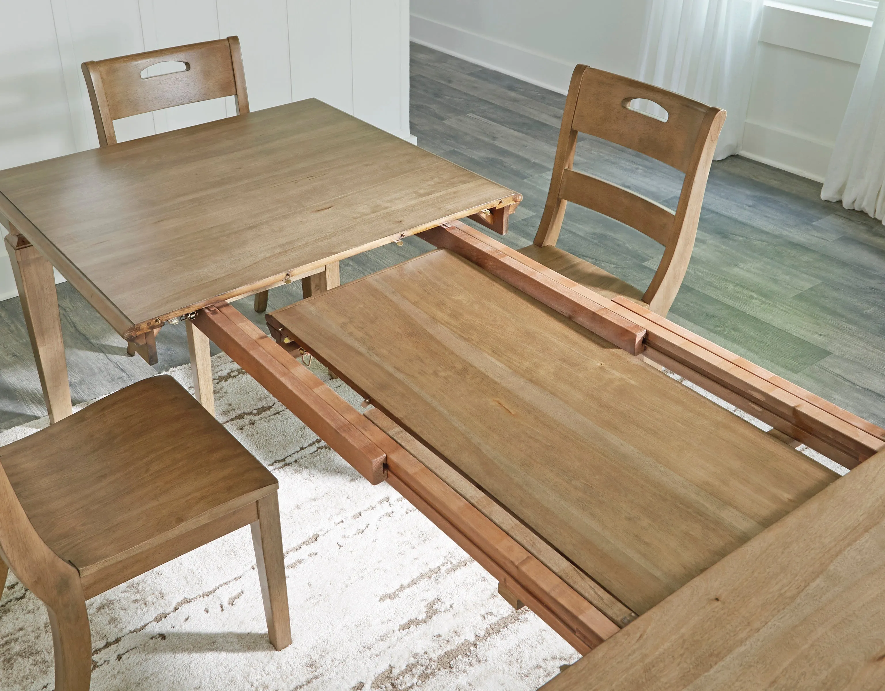 Mylarken Dining Room