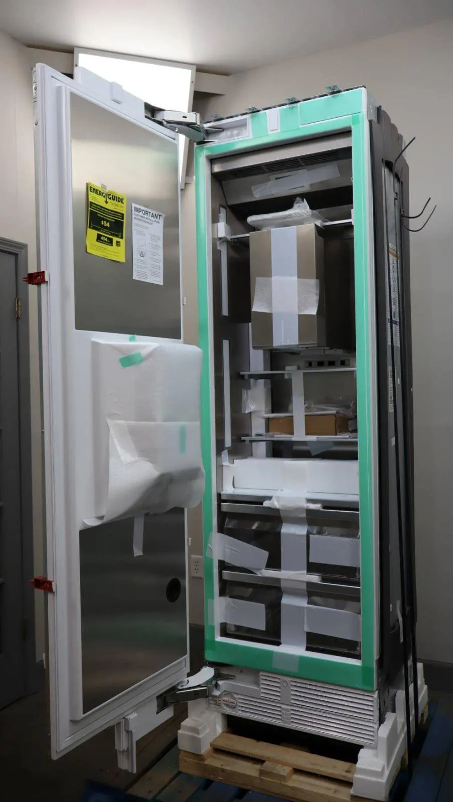 Thermador Freedom Built-In Smart Refrigerator   Freezer Columns T36IR905SP / T24ID905LP