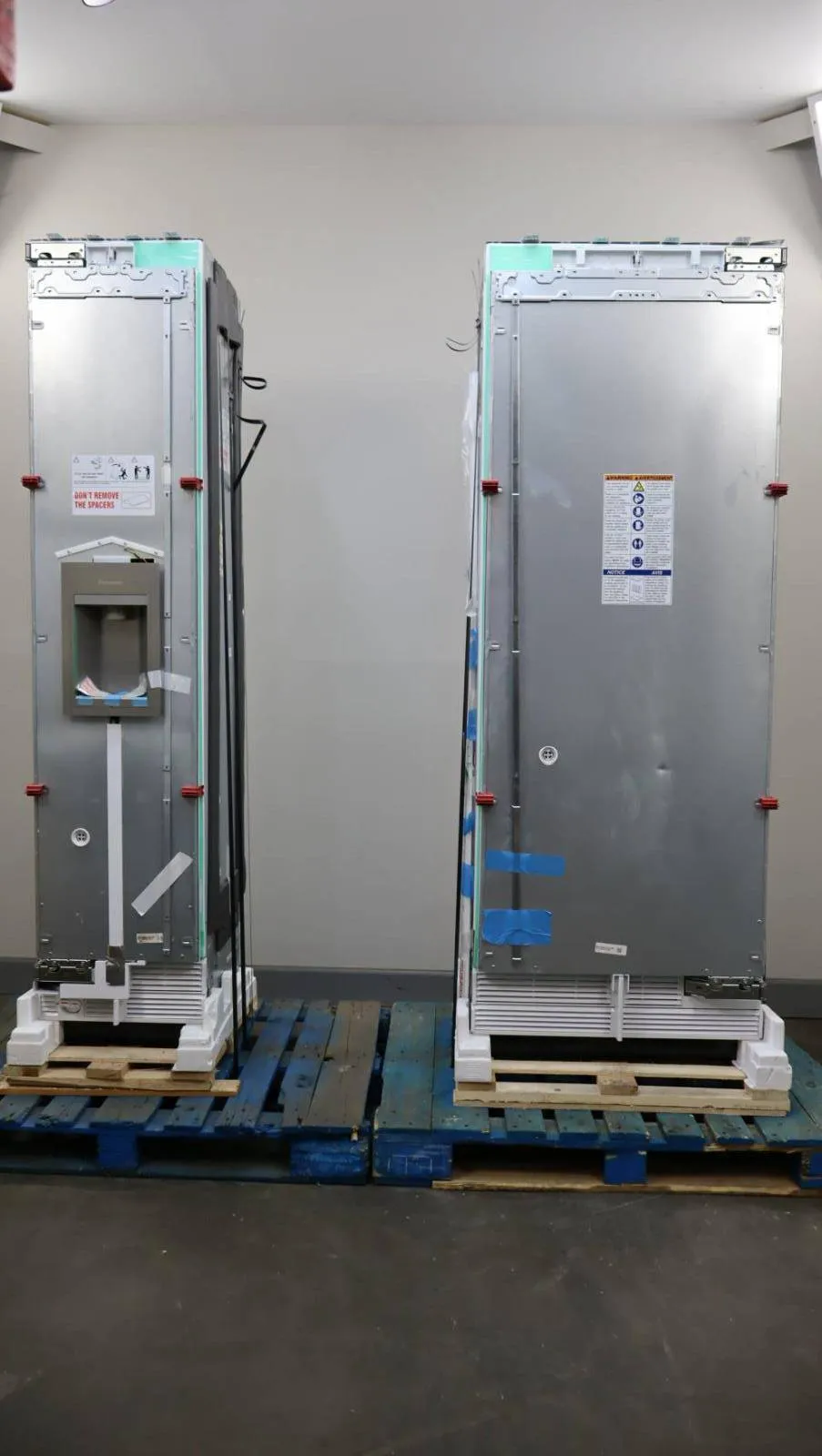 Thermador Panel-R Smart Refrigerator Freezer Columns T30IR905SP / T18ID905LP