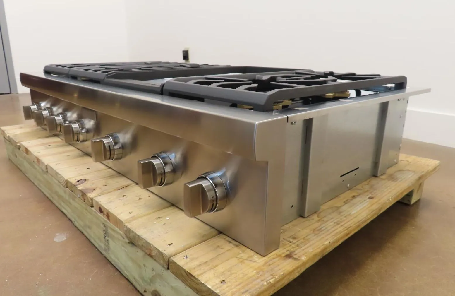 Thermador Professional Series 48" 6 Star Burners Rangetop PCG486WD Full Warranty