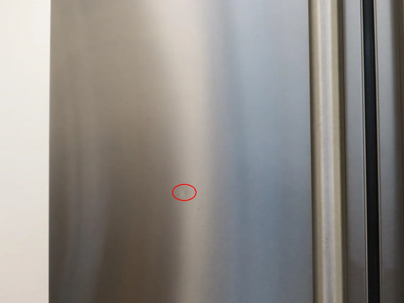 Viking 3 Series RVFFR336SS 36" Counter Depth French Door Refrigerator Pictures