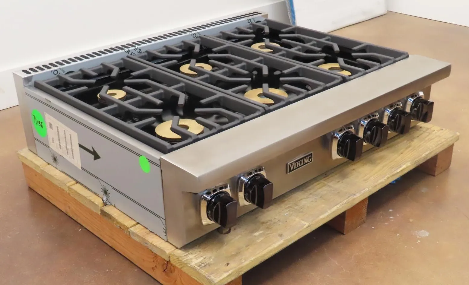 Viking 7 Series VRT7366BSS 36 Inch Gas Rangetop with 6 Viking Elevation Burners